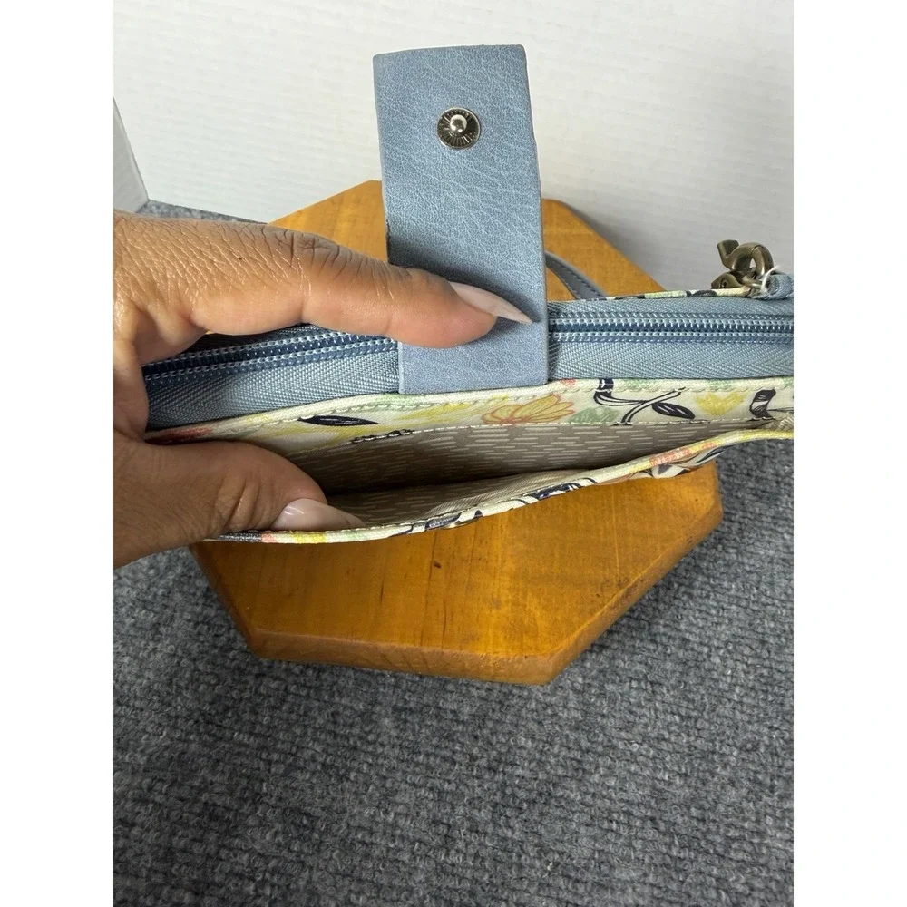 Sakroots Artisit‎ Circle Wallet Wristlet Multicolor Floral Bird Print-No Strap